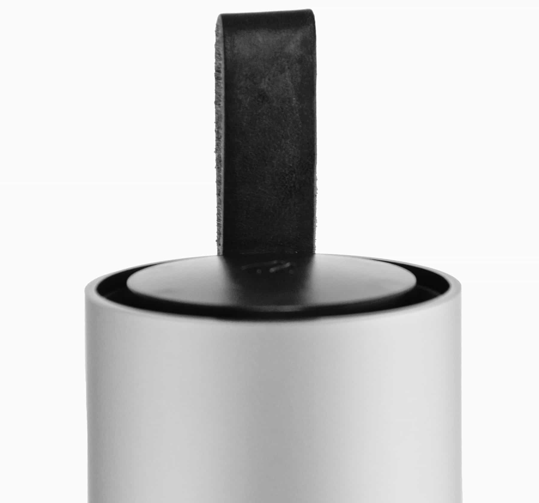 Läderrem, detaljbild Firemill aluminium